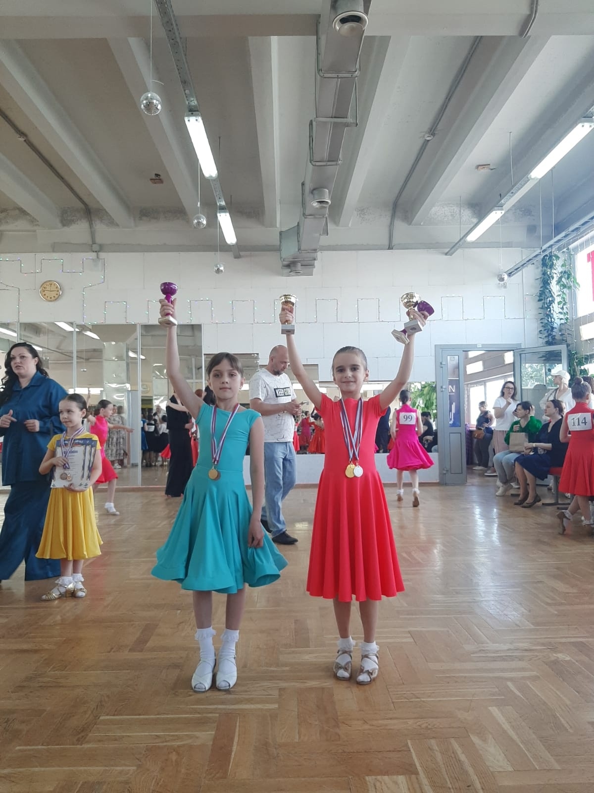 школа танцев dance contrast